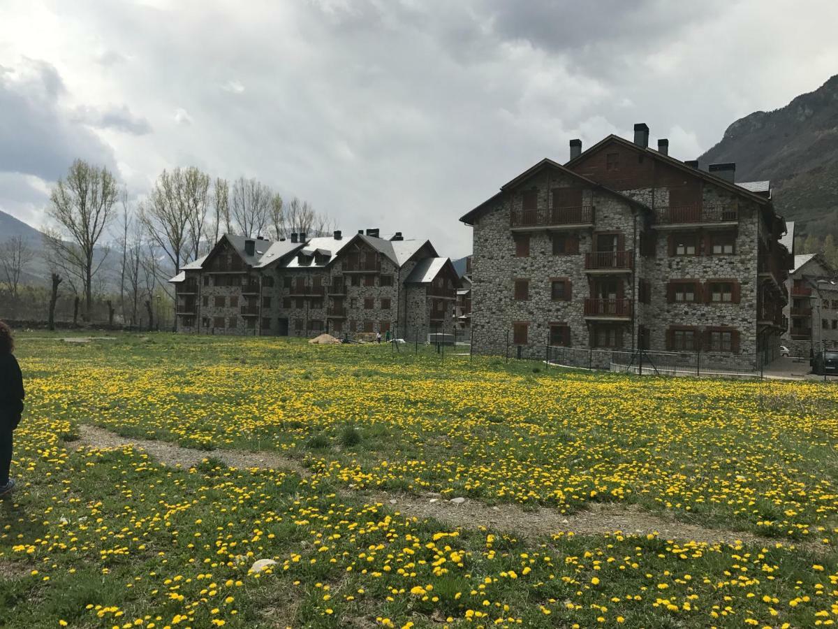 Apartamento En Benasque Esterno foto